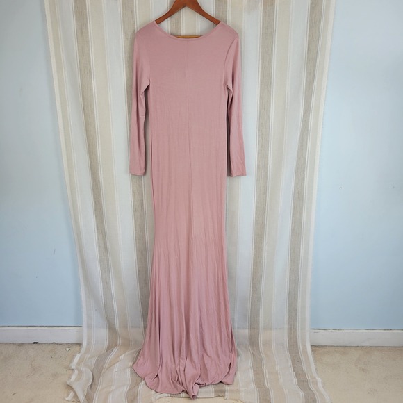 NEW PinkBlush Pink Long‎ Sleeve Photoshoot Maternity Gown/Dress Pink Size Small - Picture 11 of 11